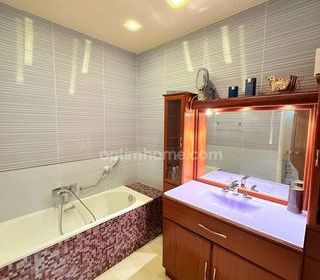  Appartement � vendre 5 pi�ces 122 m�