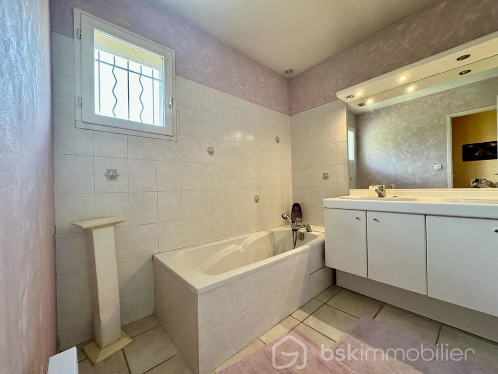 � vendre  Maison Grenoble (38100)