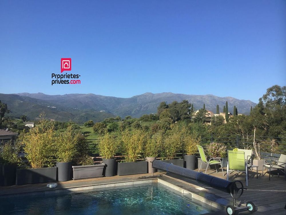 � vendre  Maison Saint-Florent (20217)