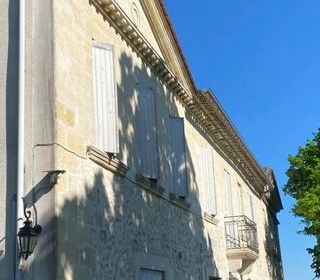  Propri�t�/ch�teau � vendre 10 pi�ces 275 m�