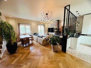  Maison � vendre 5 pi�ces 160 m�