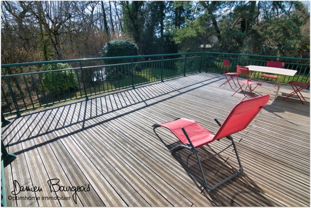 � vendre  Maison Saint-Genis-Pouilly (01630)