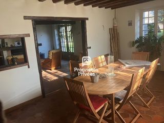  Maison � vendre 9 pi�ces 258 m�