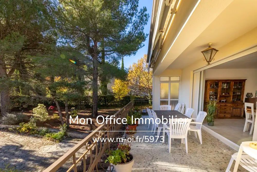 � vendre  Maison Simiane-Collongue (13109)