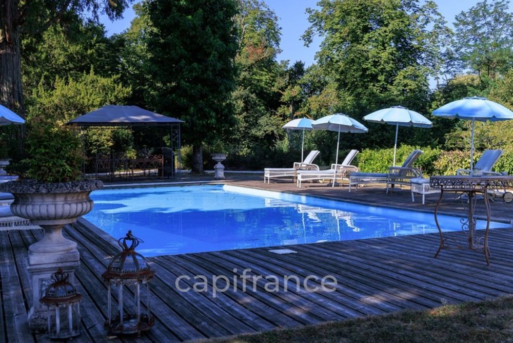 � vendre  Propri�t�/ch�teau Brive-la-Gaillarde (19100)