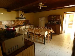  Maison � vendre 6 pi�ces 201 m�