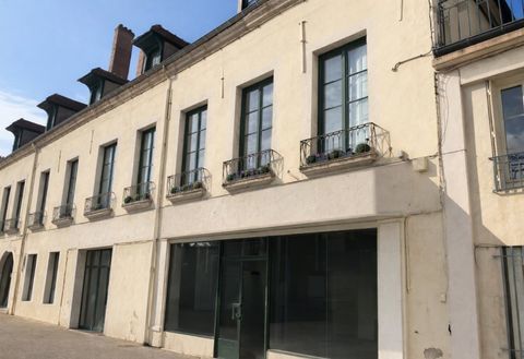 A VENDRE - LOCAL COMMERCIAL 250000 71100 Chalon sur saone