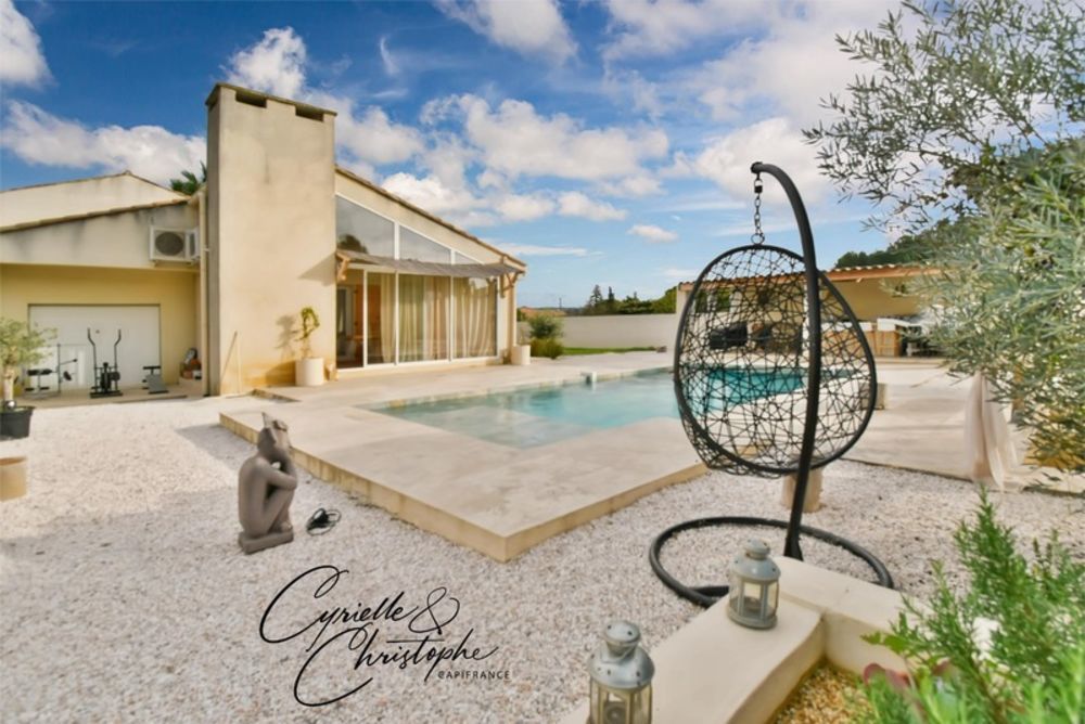 � vendre  Villa Gignac (34150)