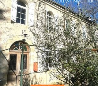  Propri�t�/ch�teau � vendre 14 pi�ces 378 m�