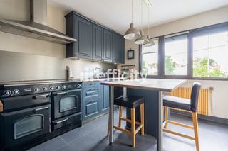  Maison � vendre 5 pi�ces 165 m�