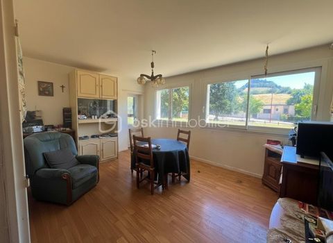   APPARTEMENT 3 PI�CES � 58 m� + PARKING + CAVE Appartement - 3 pi�ce(s) - 59 m�