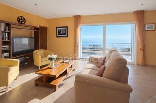  Maison � vendre 3 pi�ces 120 m�