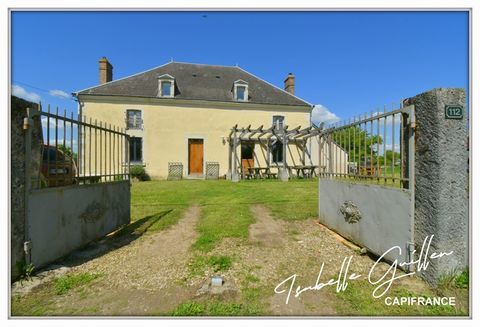   Maison de caract�re � vendre 7 pi�ces MAISONNAIS (18) Maison - 7 pi�ce(s) - 262 m�