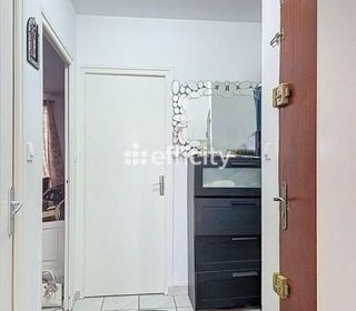  Appartement � vendre 5 pi�ces 65 m�