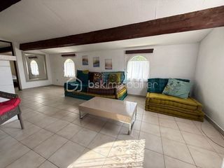  Maison � vendre 4 pi�ces 200 m�