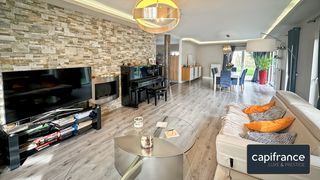  Maison � vendre 7 pi�ces 230 m�