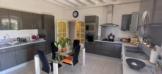  Maison � vendre 9 pi�ces 250 m�