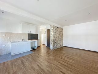  Immeuble � vendre 7 pi�ces 127 m�