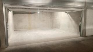  Parking / Garage � louer 
