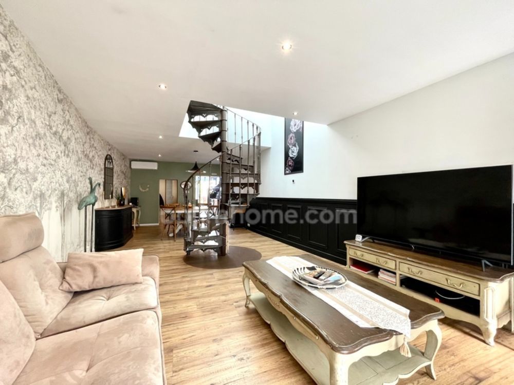 � vendre  Maison Aigues-Mortes (30220)