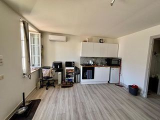  Immeuble � vendre 9 pi�ces 191 m�