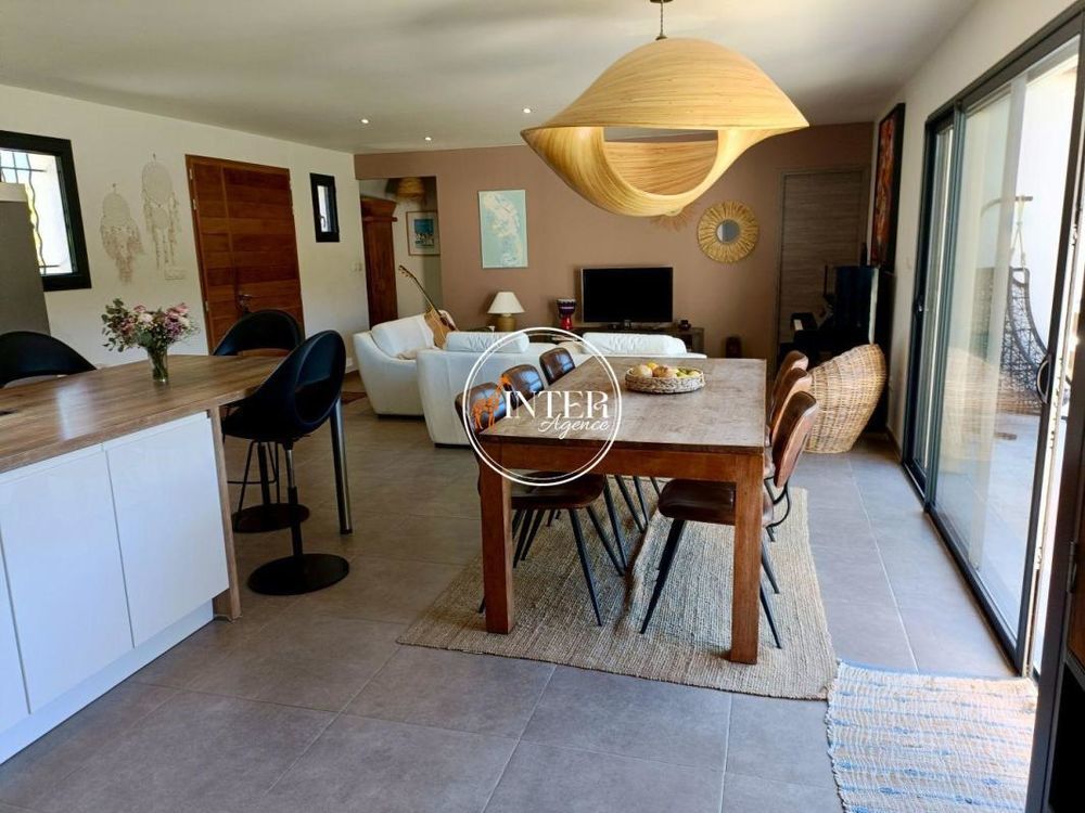 � vendre  Villa Le Plan-de-la-Tour (83120)