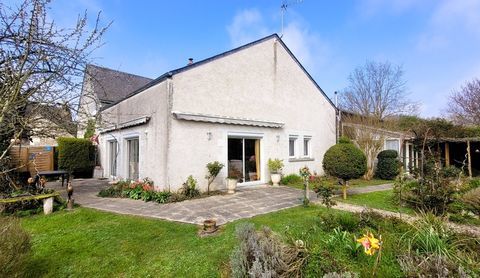   Bourg de Sepmes, maison d'habitation de 136 m�, 3 chambres, vaste s�jour et cuisine sur terrain clos et arbor� de 2 500 m� Maison - 5 pi�ce(s) - 136 m�