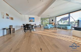  Maison � vendre 9 pi�ces 220 m�