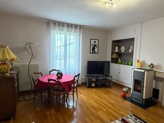  Immeuble � vendre 9 pi�ces 176 m�