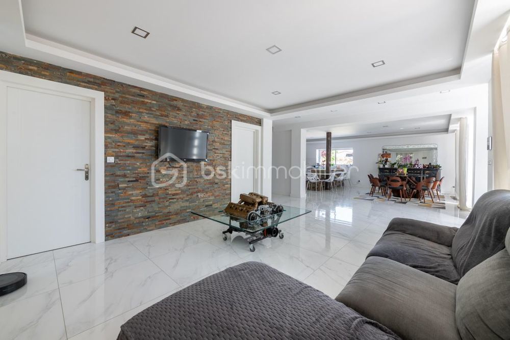 � vendre  Propri�t�/ch�teau Migennes (89400)