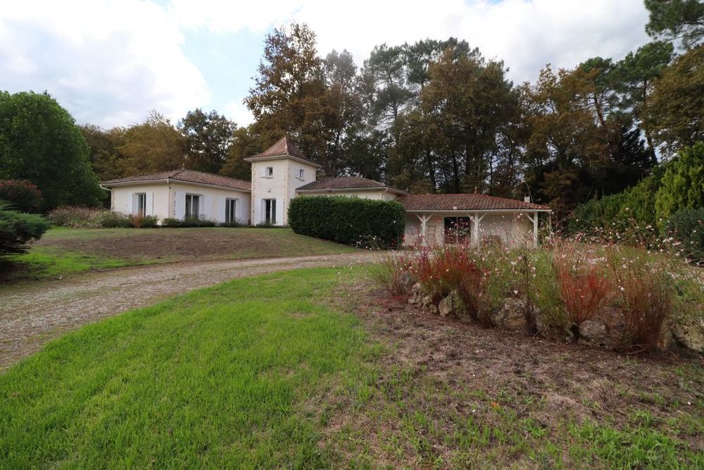 � vendre  Maison Saint-Michel-de-Rieufret (33720)