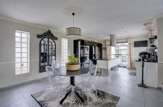  Maison � vendre 8 pi�ces 210 m�