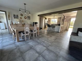  Maison � vendre 8 pi�ces 206 m�