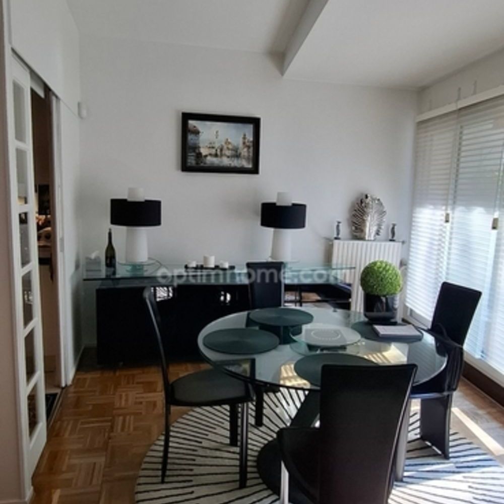 � vendre  Appartement Versailles (78000)