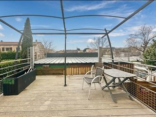  Immeuble � vendre 15 + pi�ces 254 m�