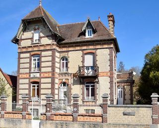  Maison � vendre 11 pi�ces 255 m�