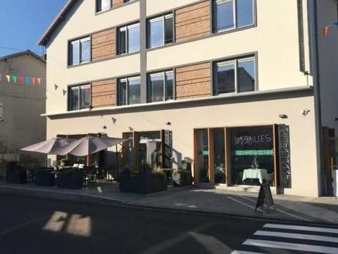 Murs d'un h&ocirc;tel &agrave; vendre &agrave; PONTAUMUR (63) 497000 63380 Pontaumur