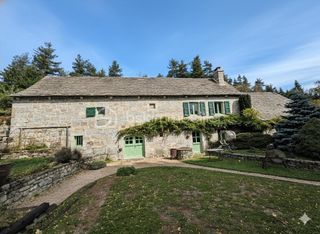  Maison � vendre 12 pi�ces 238 m�