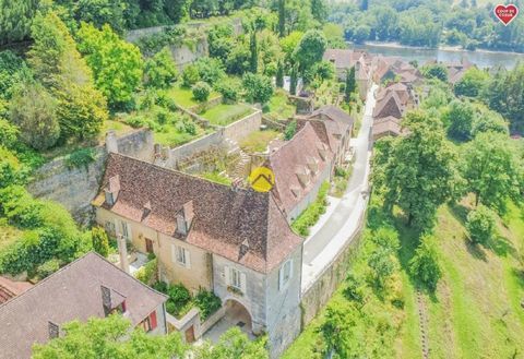   La Maison du Porche � Limeuil Propri�t�/ch�teau - 5 pi�ce(s) - 152 m�