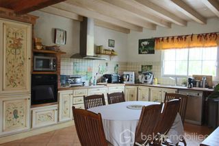  Maison � vendre 11 pi�ces 335 m�