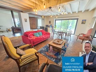  Maison � vendre 9 pi�ces 245 m�