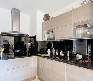  Appartement � vendre 4 pi�ces 81 m�