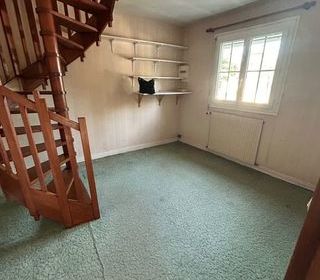  Appartement � louer 6 pi�ces 108 m�