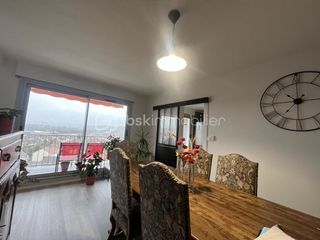  Appartement � vendre 4 pi�ces 94 m�