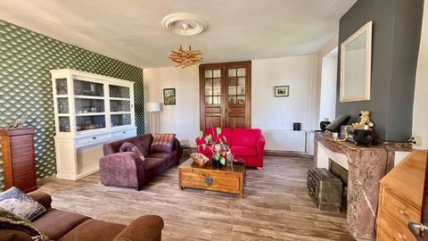   Ancien corps de ferme r�nov�, 240 m2 Maison - 6 pi�ce(s) - 240 m�