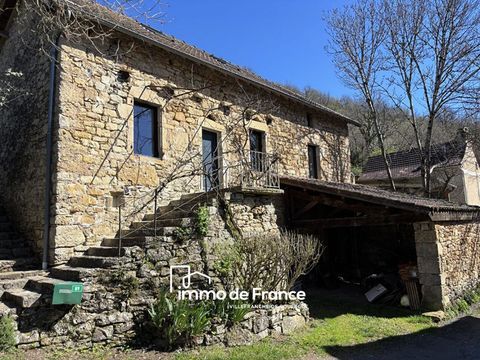   Maison en pierre avec terrain Maison - 7 pi�ce(s) - 163 m�