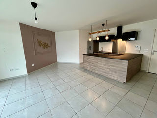  Appartement � vendre 5 pi�ces 84 m�