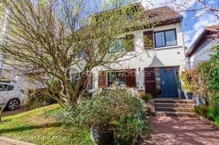  Maison � vendre 8 pi�ces 150 m�