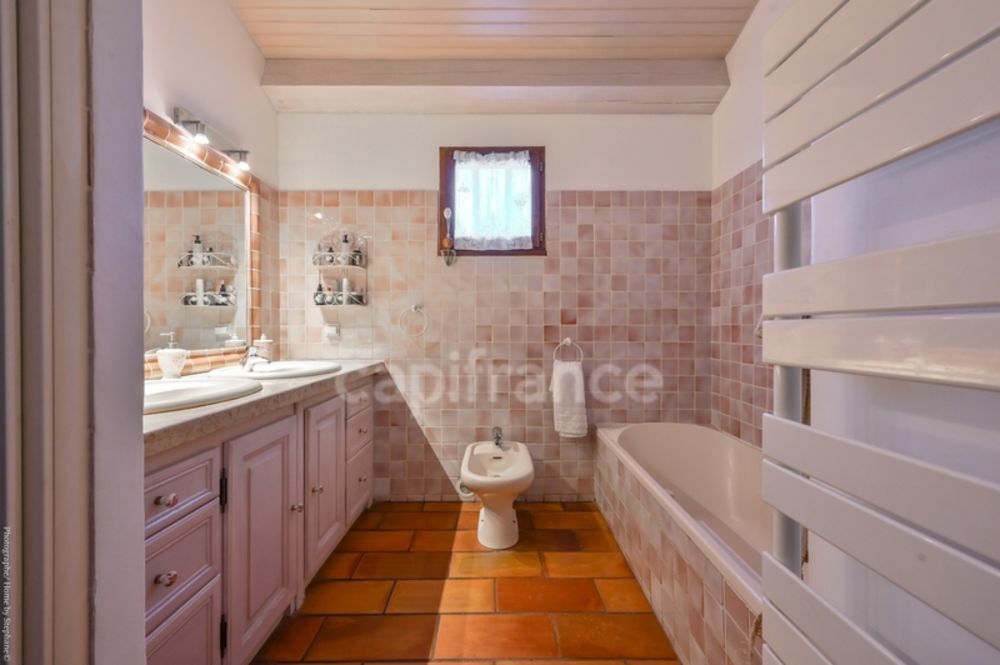 � vendre  Maison Ceyreste (13600)