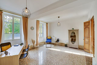  Immeuble � vendre 4 pi�ces 151 m�